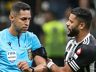 Jogando em Belo Horizonte, Palmeiras derrota o Atlético-MG por 4 a 0