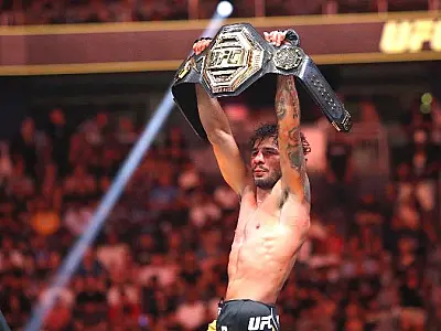 Campeão do UFC, Pantoja lembra vida como motorista de aplicativo