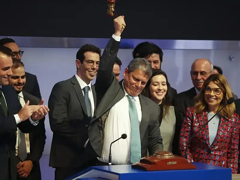 Consórcio SP+Escolas arremata lote de rede pública paulista