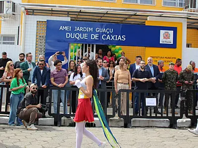 Inauguração da AMEI Duque de Caxias é marcada por sorrisos e encontros de gerações