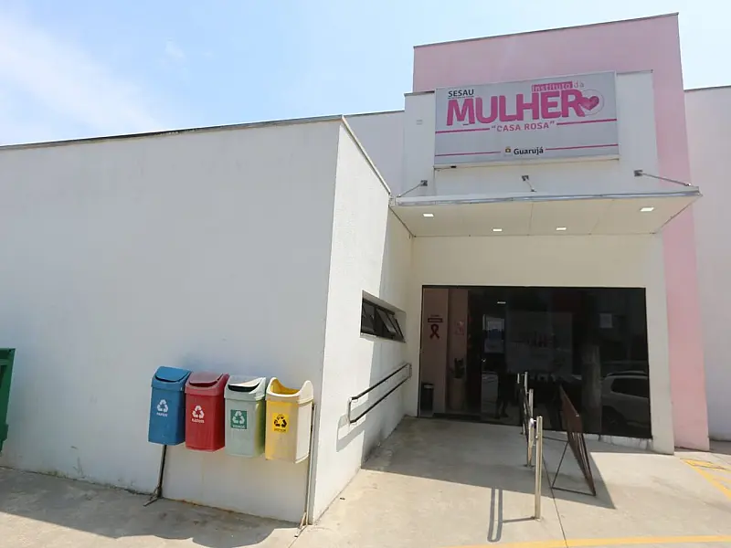 Mutirões de ultrassom de mamas para 640 mulheres abrem Outubro Rosa
