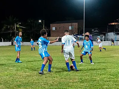 Iluminação no campo do União beneficia esportistas e moradores
