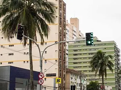 São Vicente lança canal de WhatsApp para denúncias e ocorrências de trânsito
