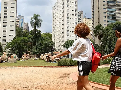 Valores de aluguéis residenciais sobem 0,82% em abril, diz FGV