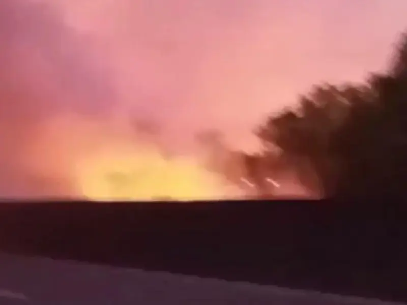 Vídeo: carro capota na Anchieta, pega fogo e corpo de motorista fica carbonizado