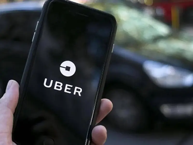 Motoristas da Uber aplicam golpe e cobram altos valores por viagens sem passageiro