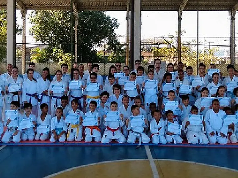 Guarujá comemora Dia do Praticante de Karatê com programação especial