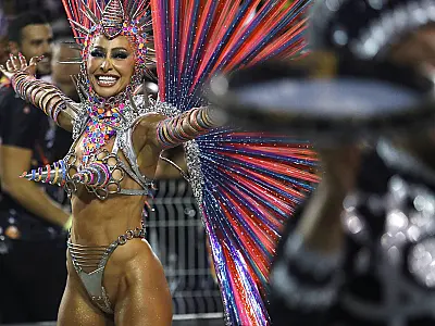Sabrina Sato mostra perrengues do Carnaval
