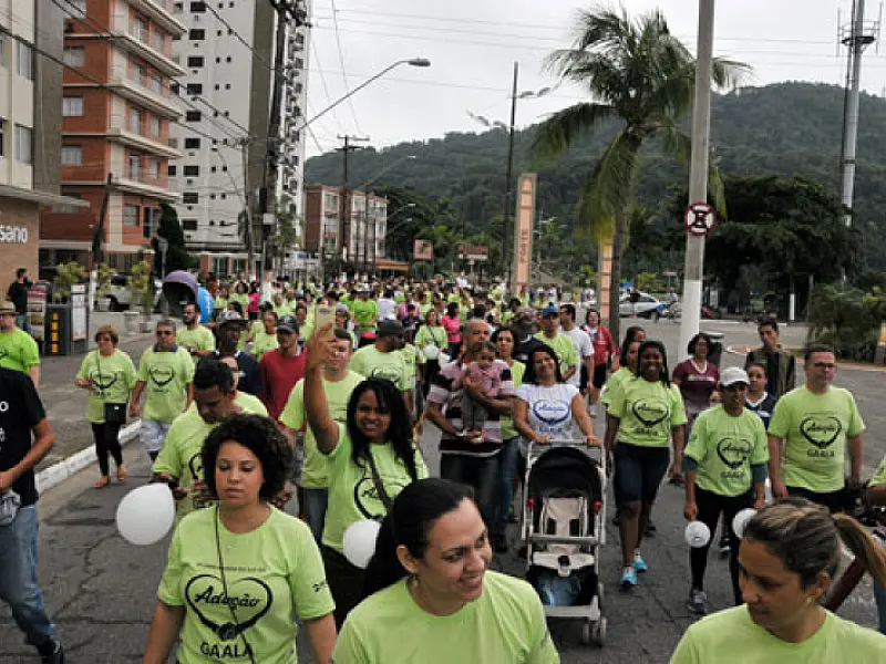 Cidade de Praia Grande recebe a Nona Caminhada da Adoção do Gaala