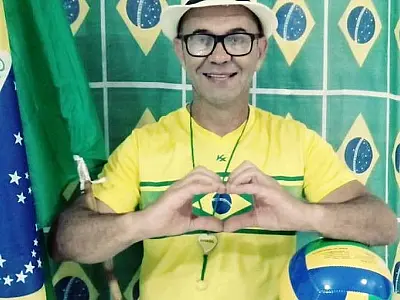 Polícia confirma identidade de homem que se explodiu e cita conteúdo político de redes sociais