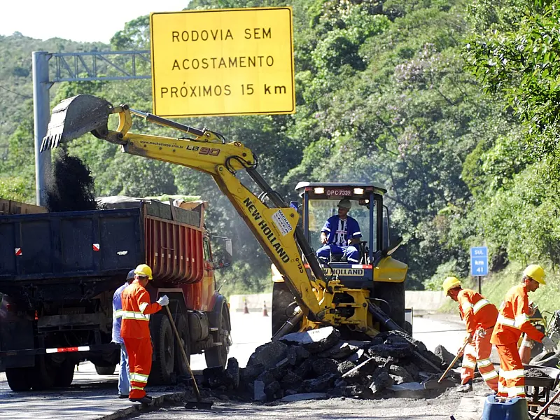 Sistema Anchieta-Imigrantes recebe trabalhos de conservação em todos os trechos