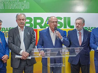 Vice-presidente eleito anuncia mais 61 nomes da equipe de transição