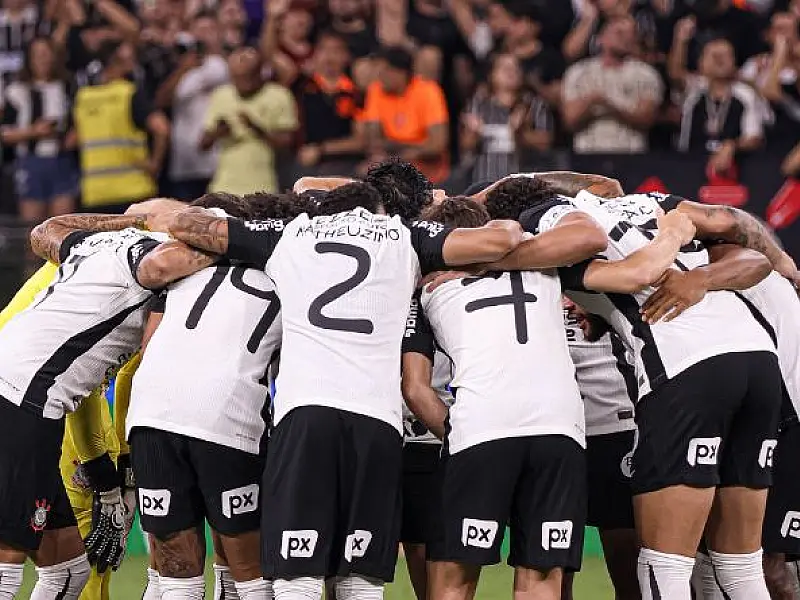 Na Neo Química Arena, Timão e Flamengo ficam no empate pela 8ª rodada do Brasileirão