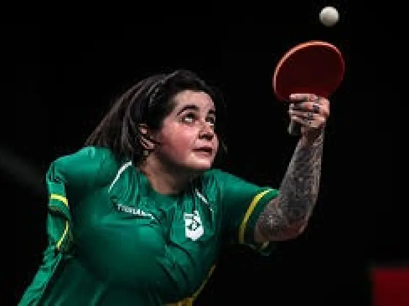 Mesa-tenista Bruna Alexandre faz história nos Jogos de Paris