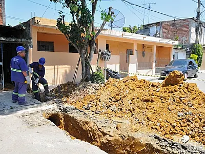 Sabesp reforça campanha para incentivar ligação de esgoto e reduzir lançamento irregular na Baixada