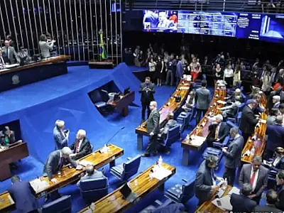 Senado aprova projeto que garante reconstrução dentária a mulheres vítimas de violência doméstica