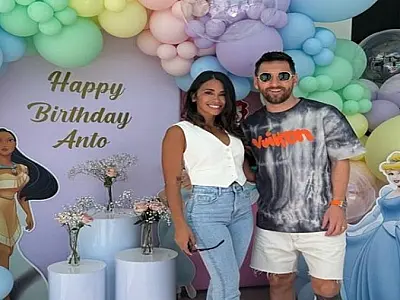 Messi comemora aniversário da esposa com festa temática da Disney