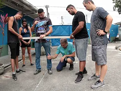 Curso de pedreiro em Vila Criativa da Zona Noroeste de Santos inscreve para 30 vagas