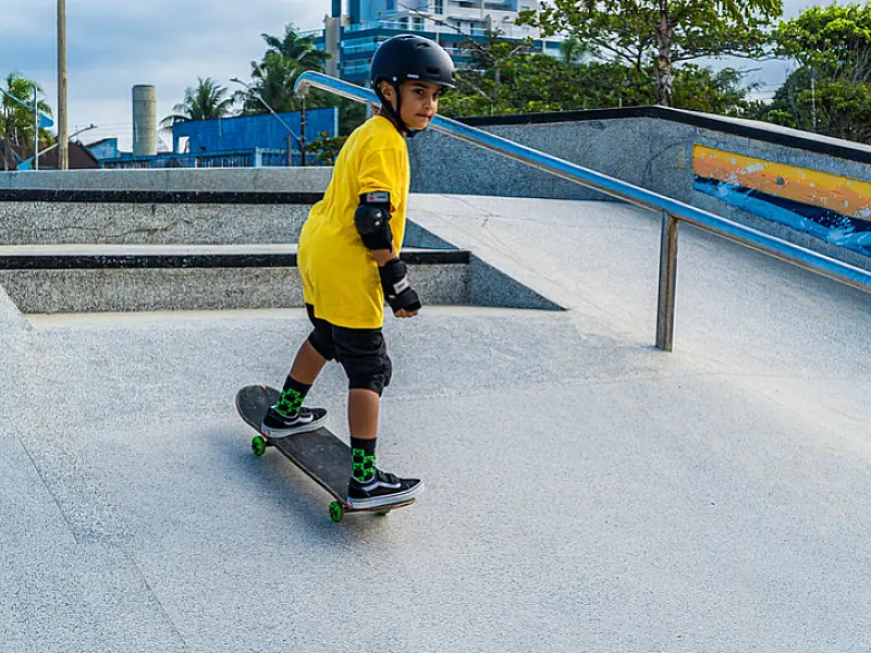 Bertioga tem vagas gratuitas para aulas de skate