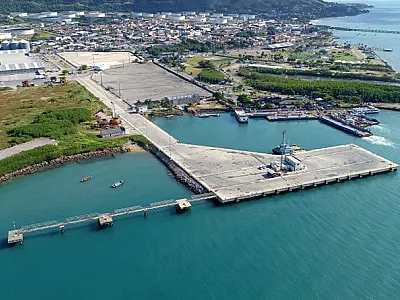 Porto de São Sebastião bate recorde de movimentação de cargas no 1º semestre
