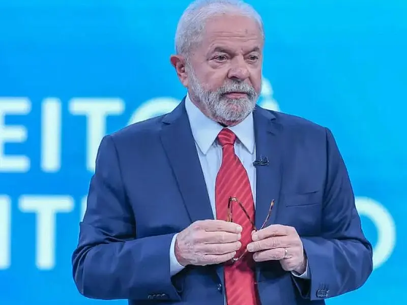 Lula indica quatro nomes para o Cade