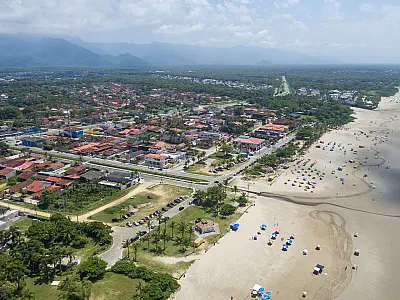 Prefeitura entrega títulos de legitimação para 50 famílias no Boraceia