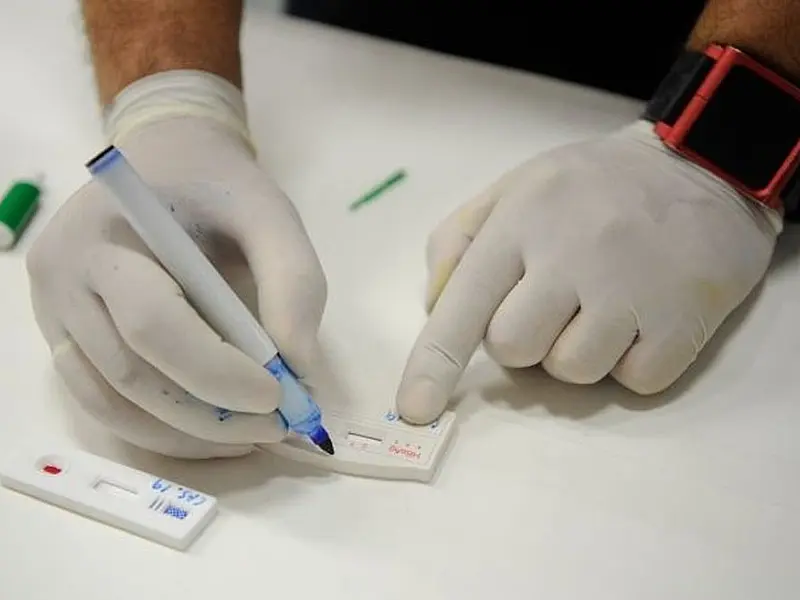 Hospital aplica vacinas vencidas contra hepatite B no interior de SP