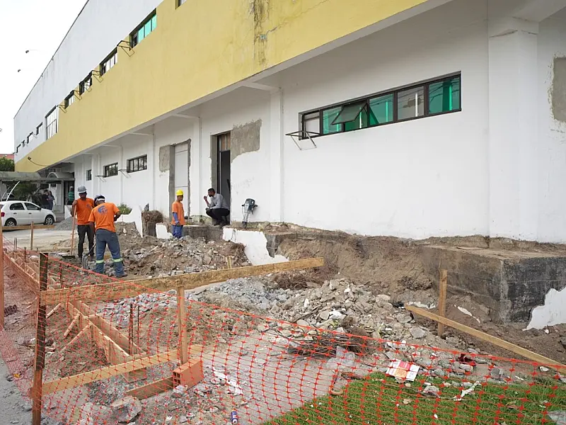 Pronto-Socorro Central de São Vicente já tem 35% das obras executadas em um mês