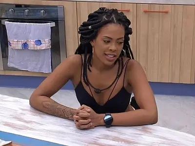 Marvvila vence prova bate e volta e escapa do décimo paredão do BBB 23