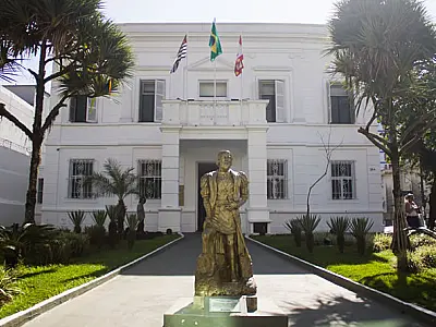 Prefeitura de São Vicente abre vagas de estágio para 2º semestre de 2025