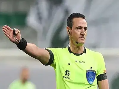 Árbitro colombiano apitará Boca Junior X Palmeiras na semi da Libertadores