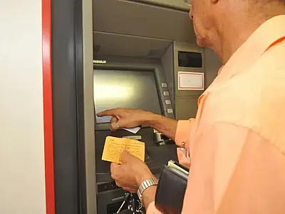 Bancos não terão atendimento presencial ao público nesta quinta-feira