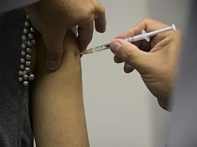 PNI oferece vacinação segura para gestantes e bebês