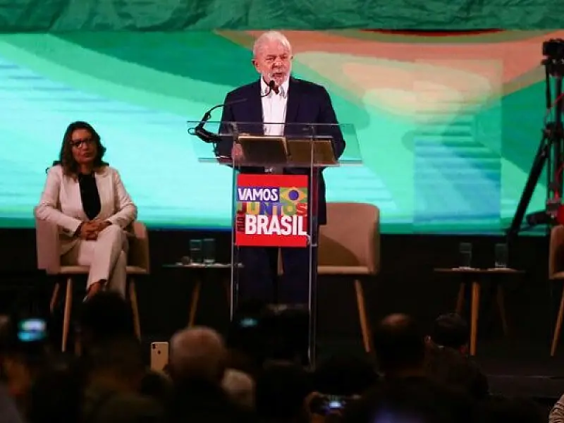PT lança pré-candidatura de Lula à presidência com Alckmin como vice