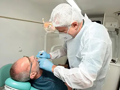 Policlínicas em Santos fazem avaliação de câncer bucal neste sábado