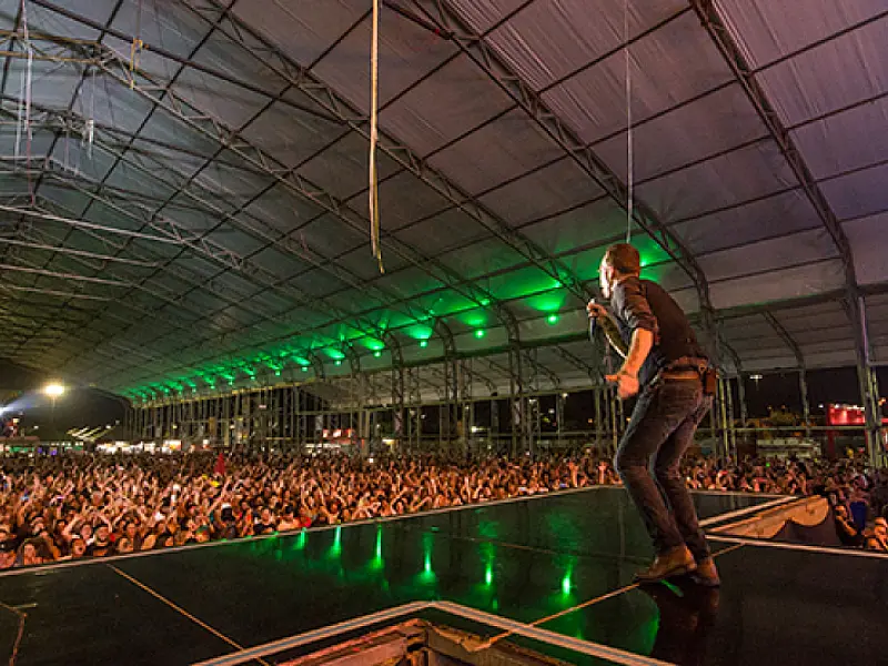 Estação Verão Show termina com público de mais de 180 mil pessoas em PG