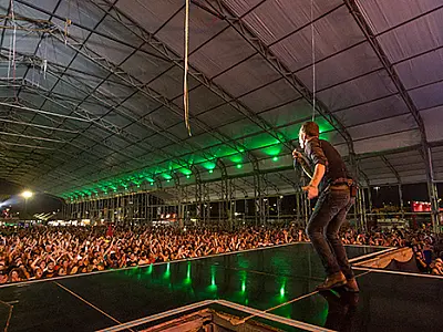 Estação Verão Show termina com público de mais de 180 mil pessoas em PG