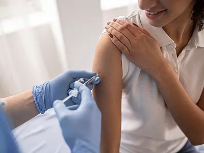 Cubatão oferece doses da bivalente para trabalhadores da Saúde a partir desta quarta-feira