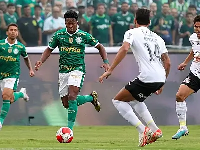 Com dois a menos, Corinthians busca empate contra o Palmeiras aos 55 do segundo tempo