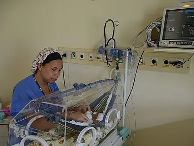 Vacinação tem importância maior para prematuros, diz neonatologista