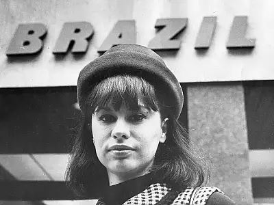 Por que Astrud Gilberto não recebeu crédito por 'Garota de Ipanema'?