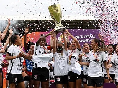 Corinthians é tetra no Paulistão e Inter é campeão do Gaúcho Feminino