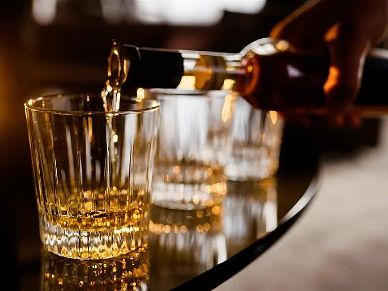 Abrasel, ABBD e Abrabe lançam plataforma online gratuita  para combater bebidas falsificadas