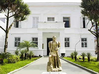 São Vicente quita quase R$ 300 milhões de dívidas de gestões anteriores