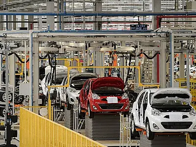 Atividade econômica tem queda de 0,77% em agosto