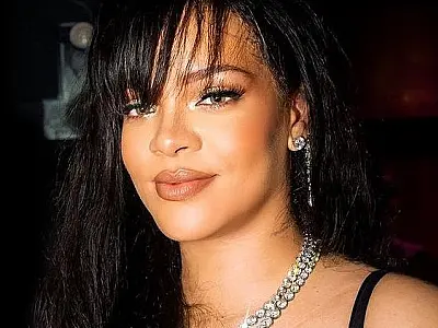 Rihanna, em 'Lift Me Up', rompe hiato e prova por que faz falta ao pop