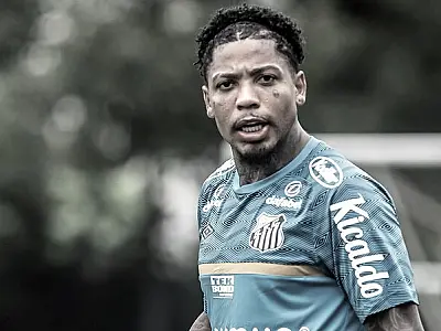 Atletas e funcionários do Santos enfrentam surto de Covid