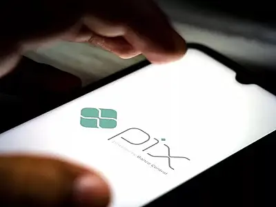 Banqueiros relatam novo golpe das restituições via Pix