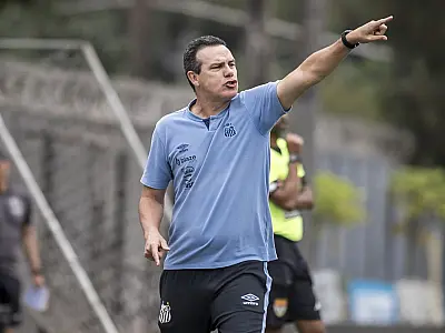 Com o comando do técnico Elder Campos, sub-17 do Santos disputa série de jogos-treino em Minas