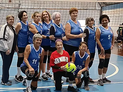 Vôlei feminino da melhor idade 68+ vence Regional da CBVA e garante vaga no Estadual